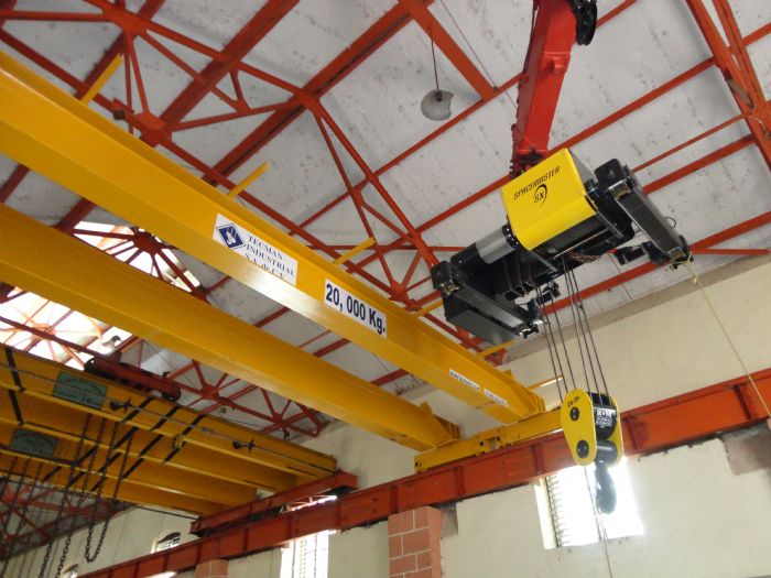 Gruas Viajeras